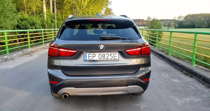 BMW X1 cena 71900 przebieg: 142224, rok produkcji 2017 z Zelów małe 562